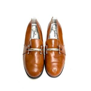 ZODIAC | Vintage 1990s men’s honey brown leather silver bar strap loafers